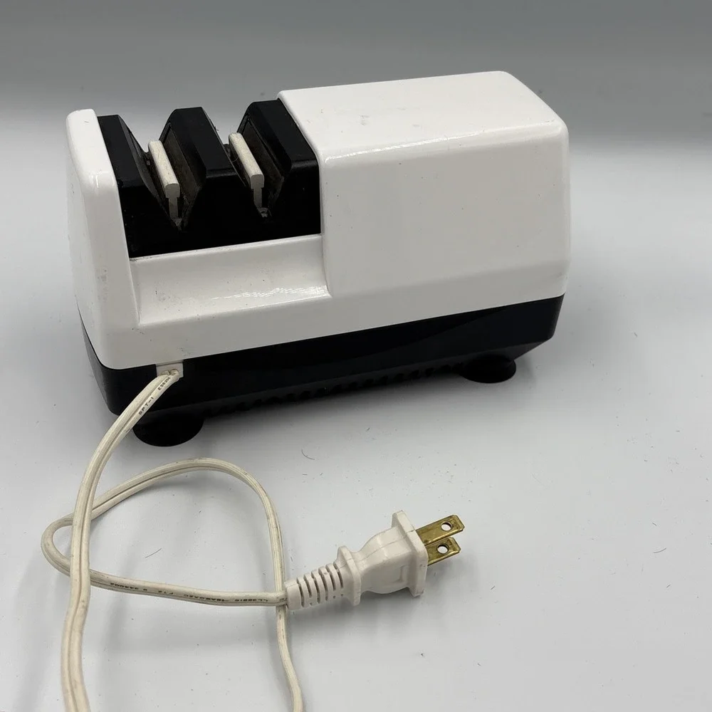 Knife Sharpener Electric CHEFS CHOICE Model 300 Diamond Hone Made USA